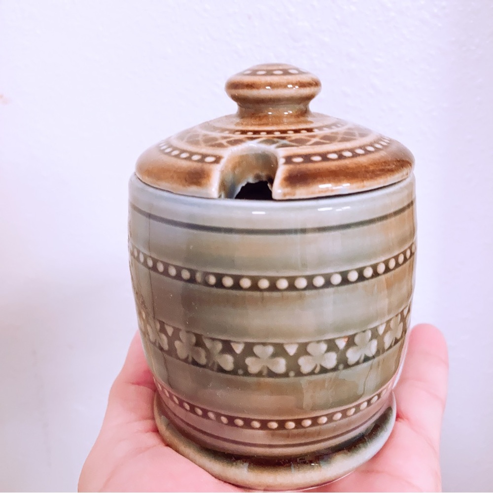 Studio Pottery Wade Vintage Irish Porcelain Sugar bowl/Lid and Shamrock Pattern